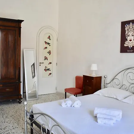 Sicilian Experience - La Maiolica * Avola